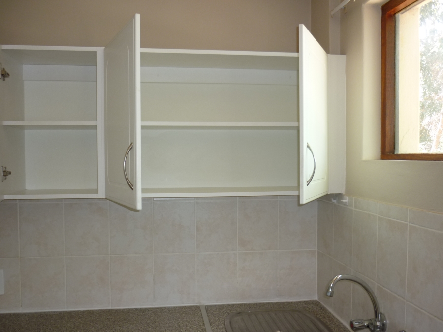 2 Bedroom Property for Sale in Uniepark Western Cape